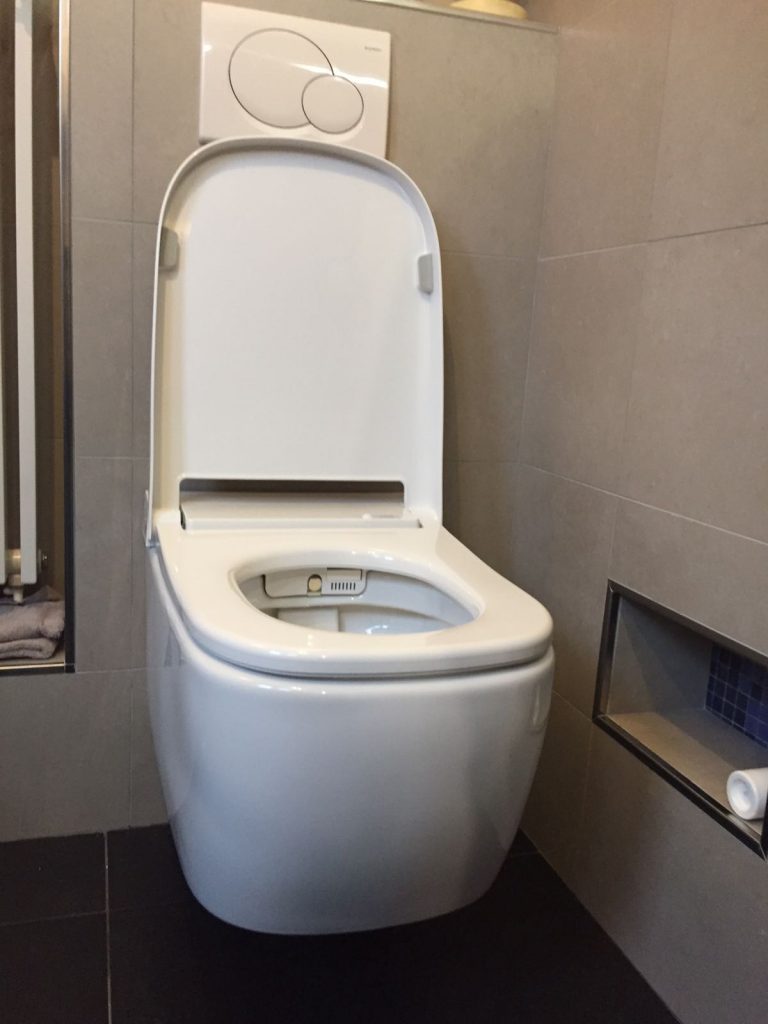 Vitra V-Care douchewc bidet toilet (2)